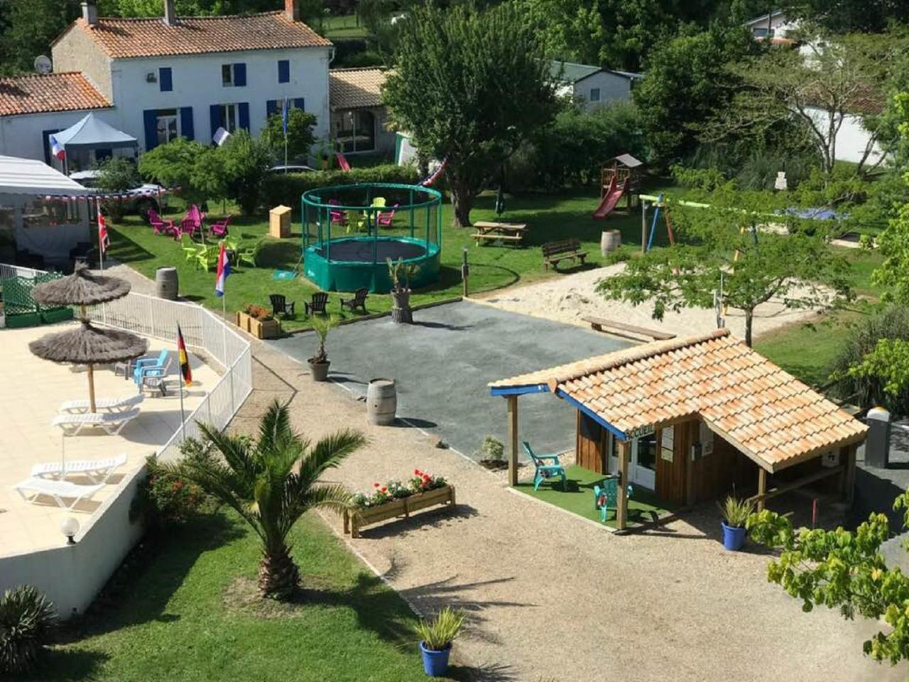 Camping La Chesnays Hotel Vendays-Montalivet Ngoại thất bức ảnh